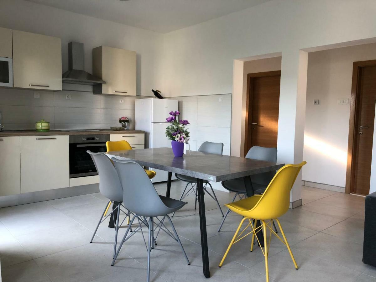 Apartments J&K Poljica  Eksteriør billede
